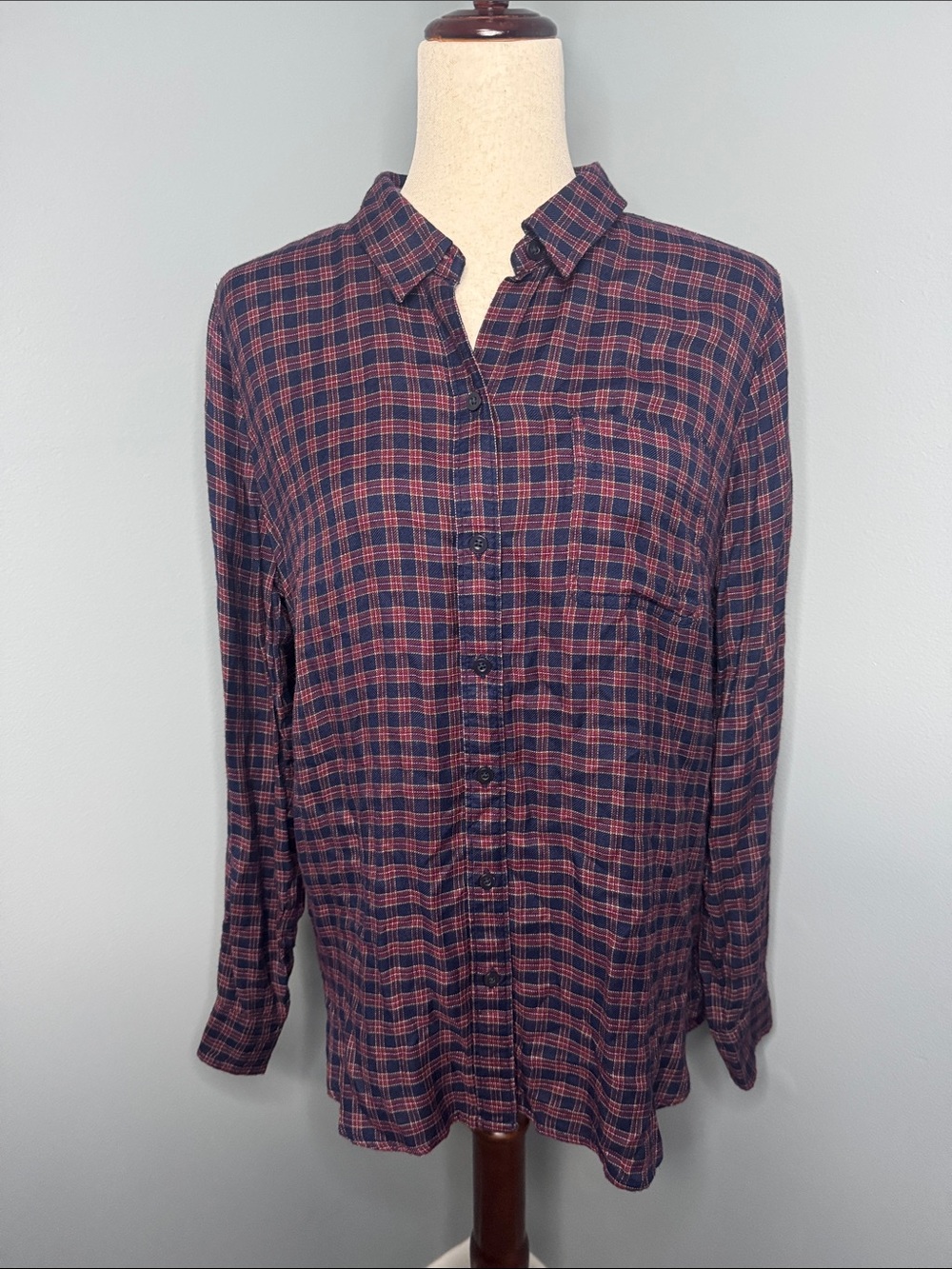 Lucky Brand Women’s Blue/Red Plaid Button-Down Top Sz M